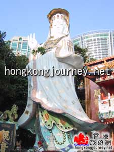 浅水湾 观音菩萨塑像
(香港旅游网)